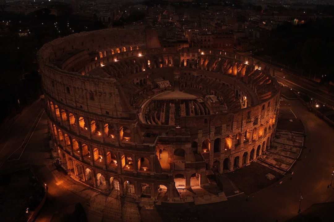 Romans enraged by Airbnb transforming Colosseum into modern gladiator fight arena – What Caught Your Eye